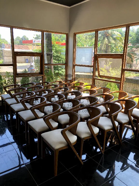 kursi cafe minimalis kayu jati solid-kursi makan minimalis kayu jati solid