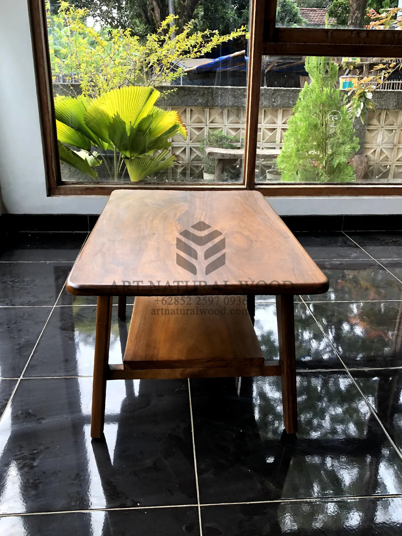 meja ruang tamu minimalis kecil kayu jati solid