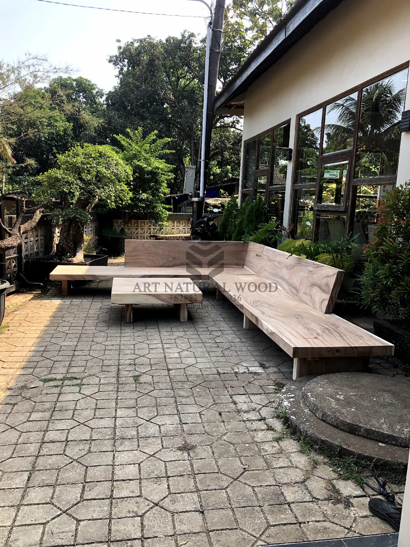 sofa cafe panjang kayu trembesi solid-sofa leter l besar-sofa outdoor besar