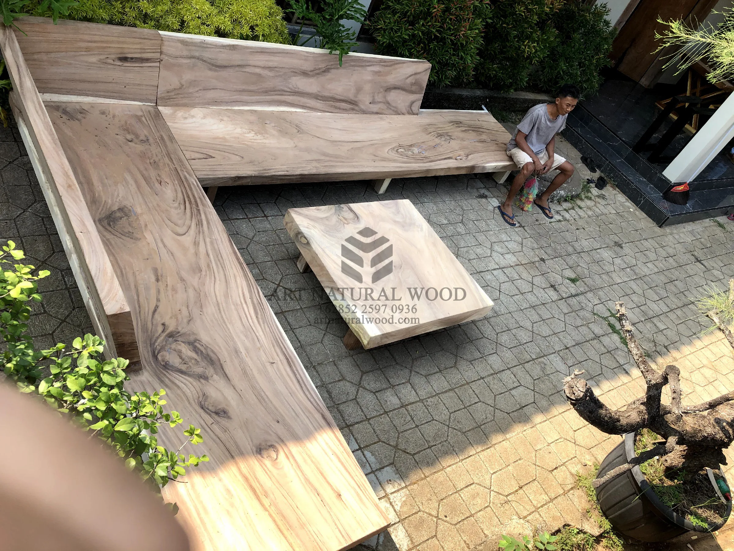 sofa cafe panjang kayu trembesi solid-sofa leter l besar-sofa outdoor besar