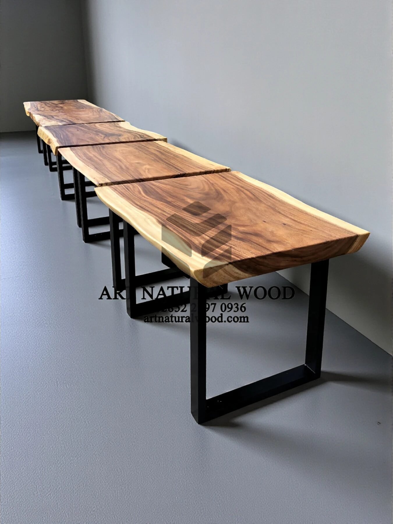 meja cafe minimalis kayu solid kaki besi-meja makan kaki besi