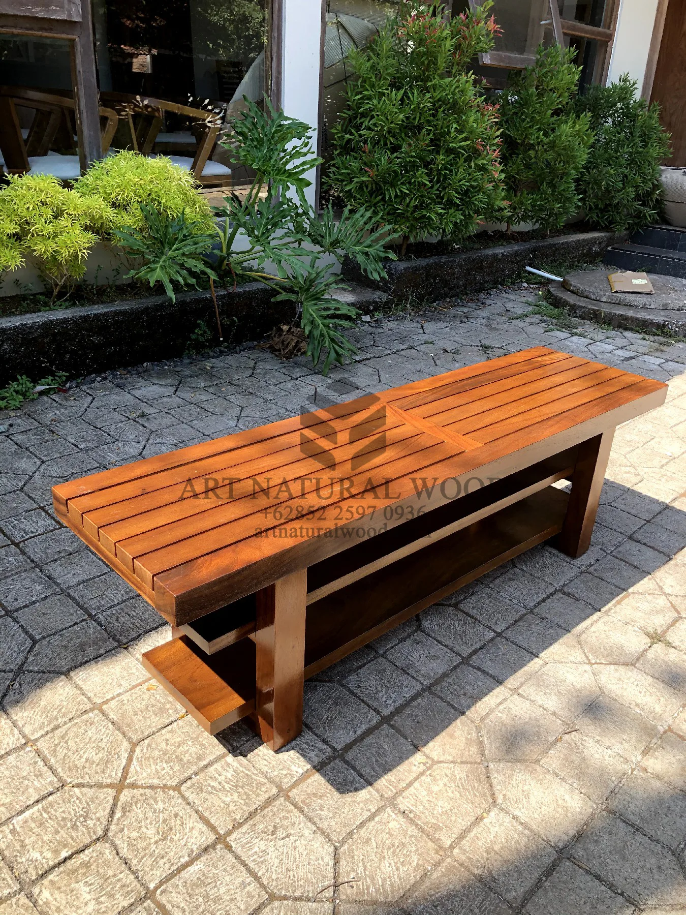 bangku aesthetic minimalis kayu trembesi solid