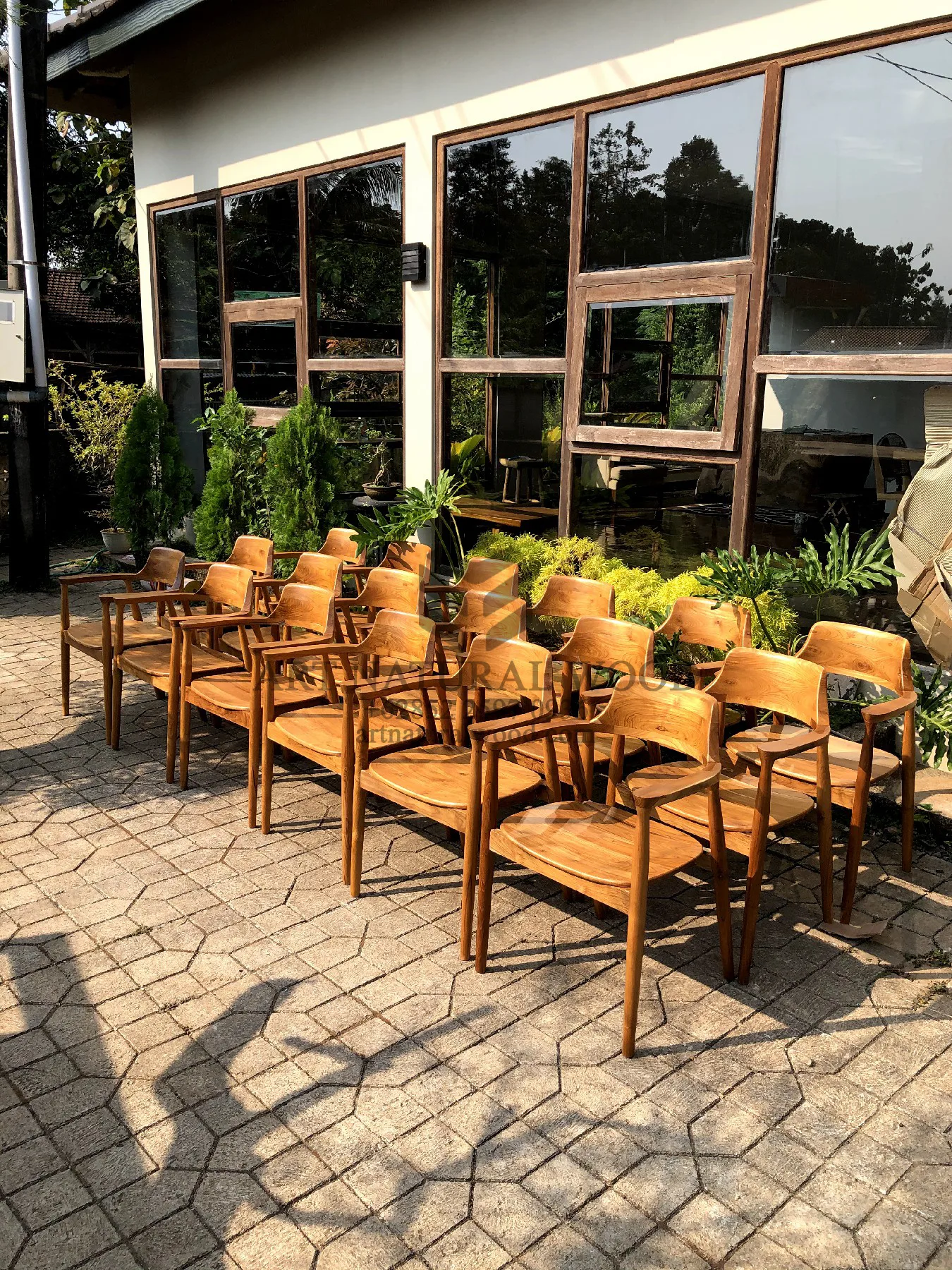 kursi cafe hiroshima minimalis kayu jati solid