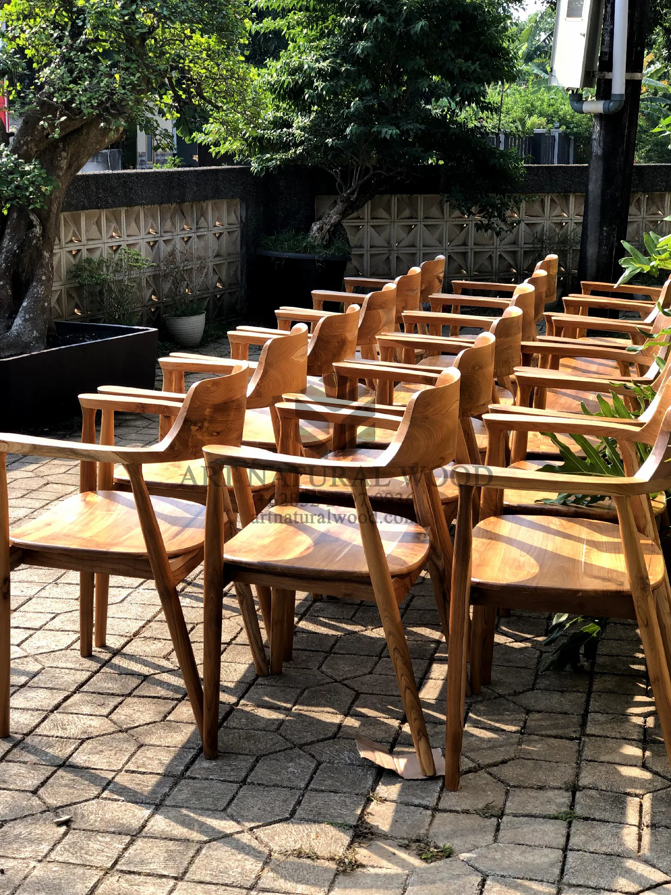 kursi cafe hiroshima minimalis kayu jati solid