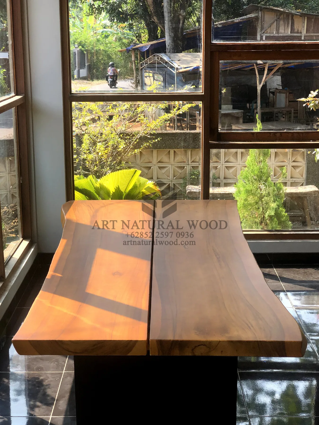 meja kayu besar untuk meeting kantor-meja meeting kayu besar-meja rapat kantor kayu minimalis