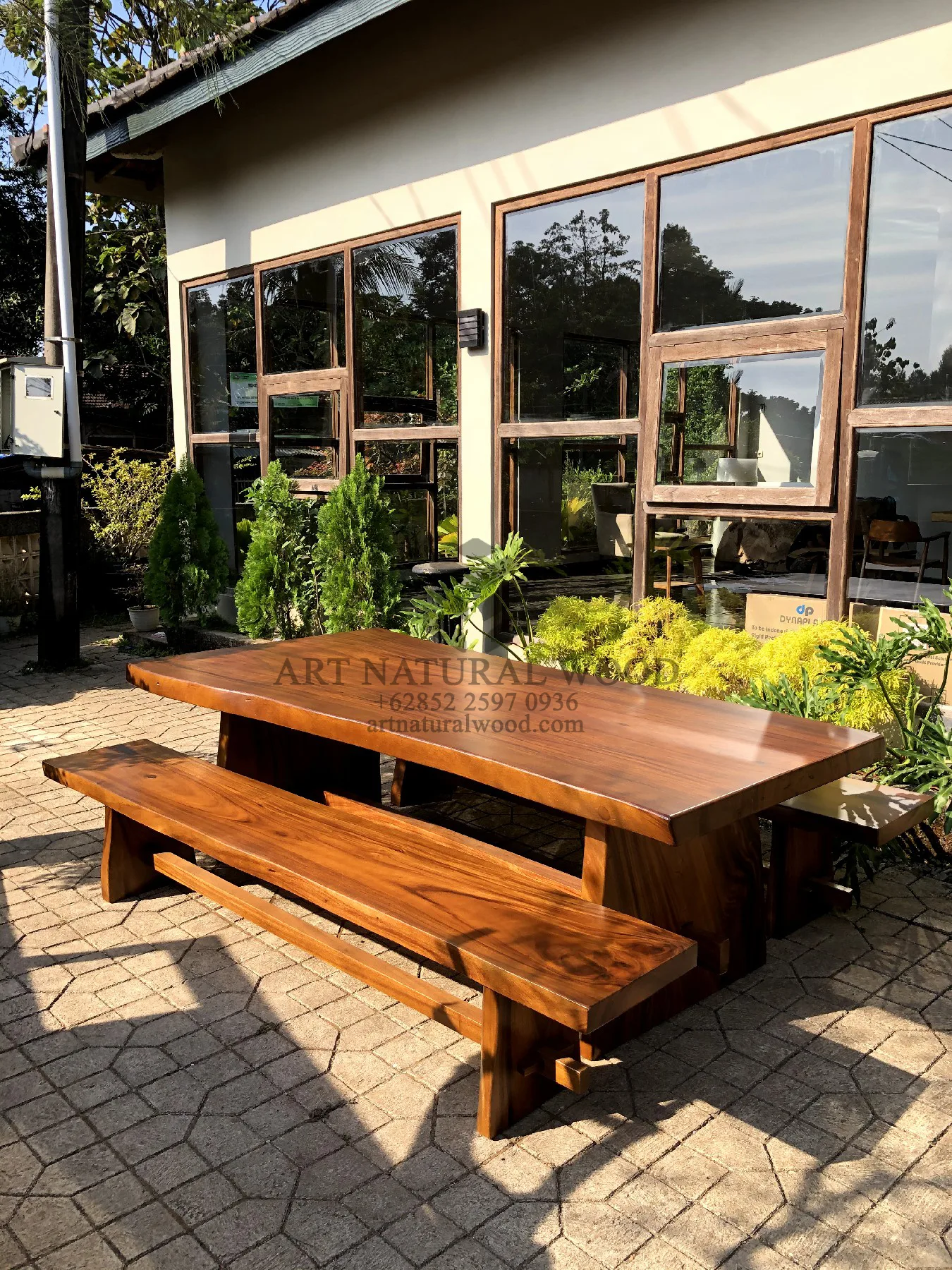 meja bangku makan kayu besar minimalis