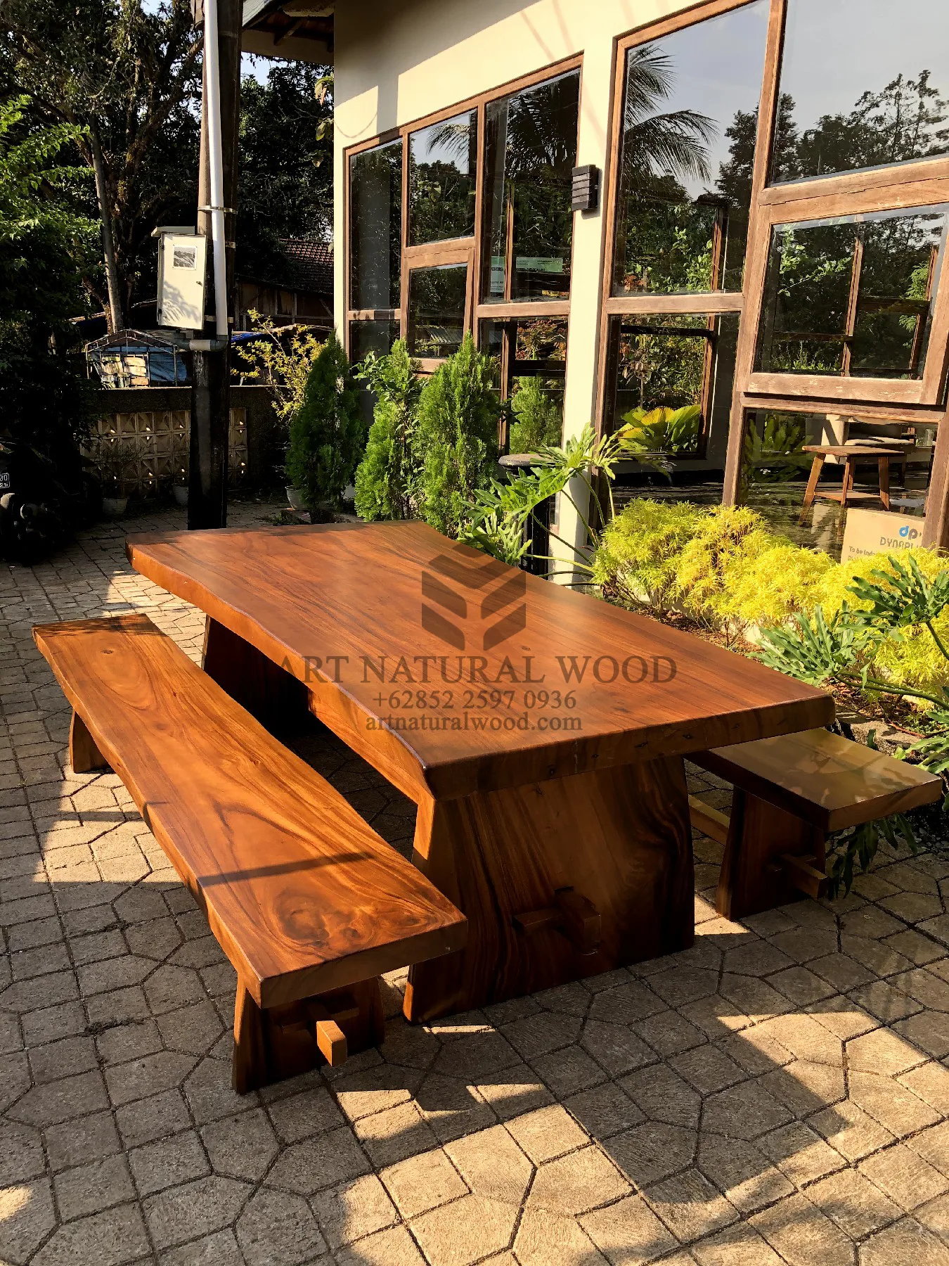 meja bangku makan kayu besar minimalis