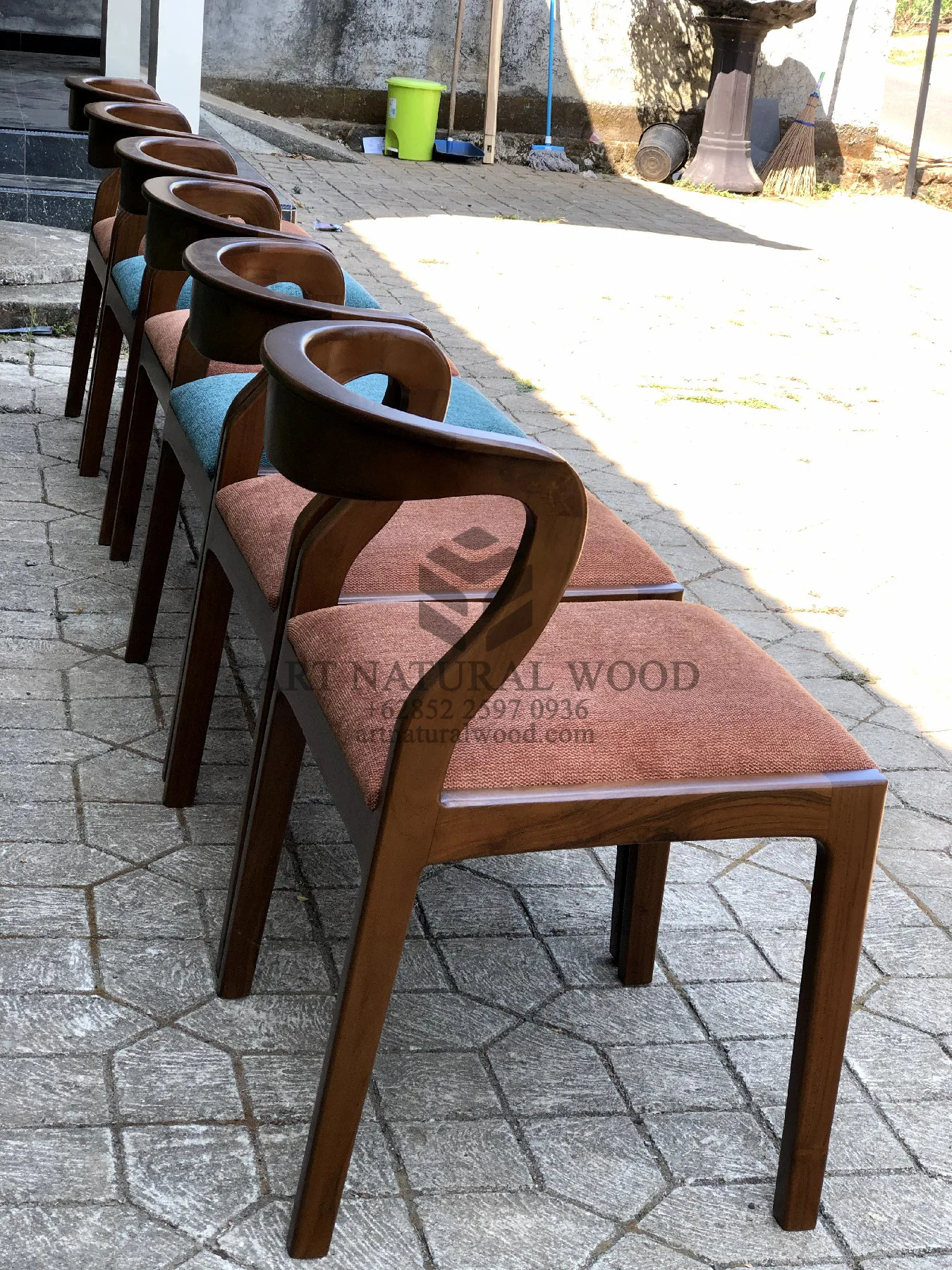 kursi makan modern kayu jati solid-kursi cafe minimalis modern