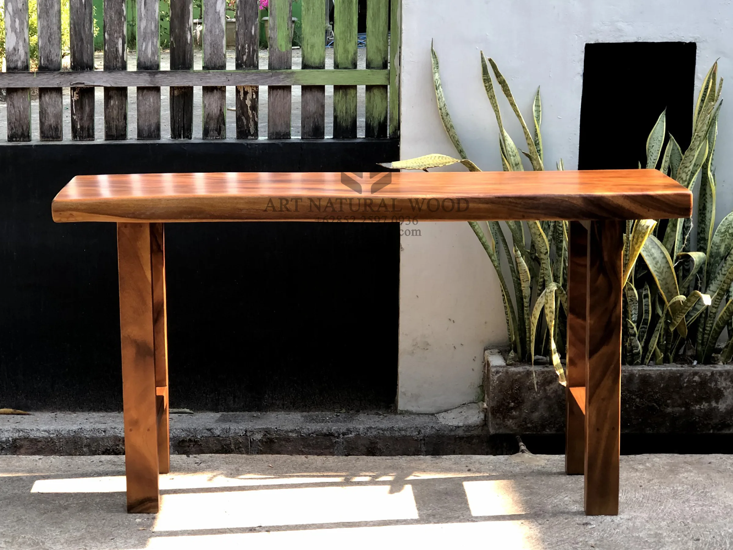meja foyer minimalis kayu solid trembesi-meja konsul minimalis kayu