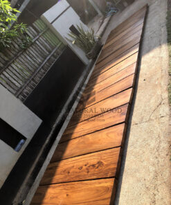 papan tangga kayu solid minimalis modern