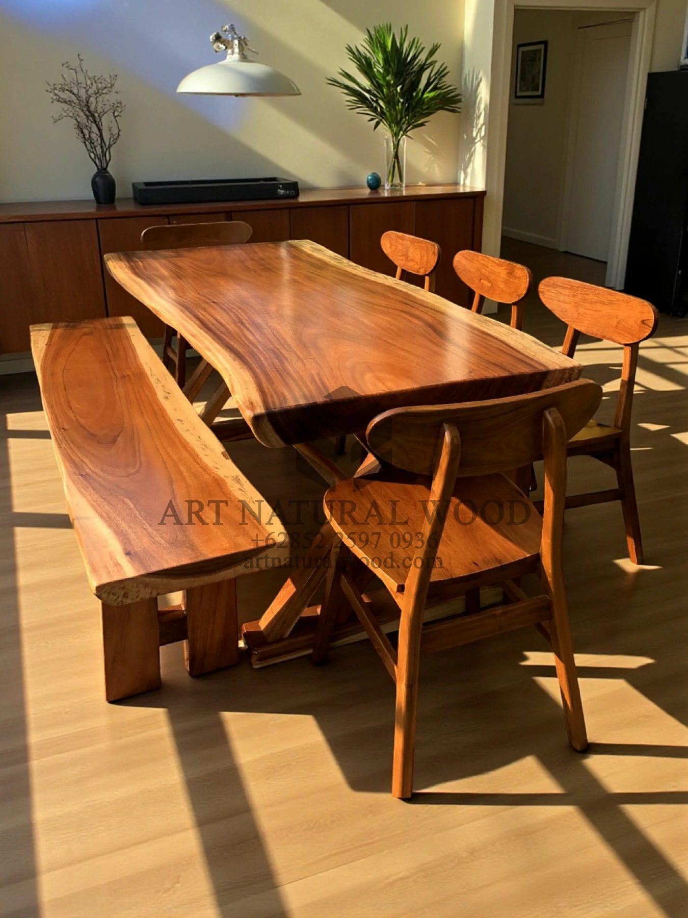 meja makan kayu trembesi 5 kursi 1 bangku-meja makan minimalis kayu trembesi-set meja makan kayu besar