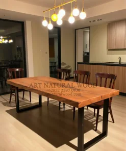 meja makan minimalis kayu trembesi solid kaki besi