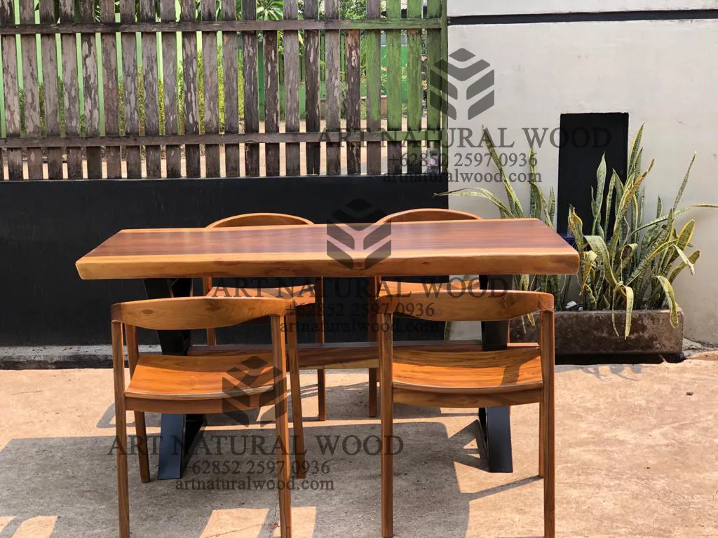 meja cafe 4 kursi kayu trembesi minimalis