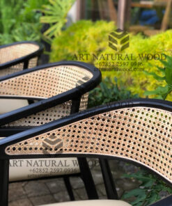 set meja makan minimalis kayu trembesi 8 kursi