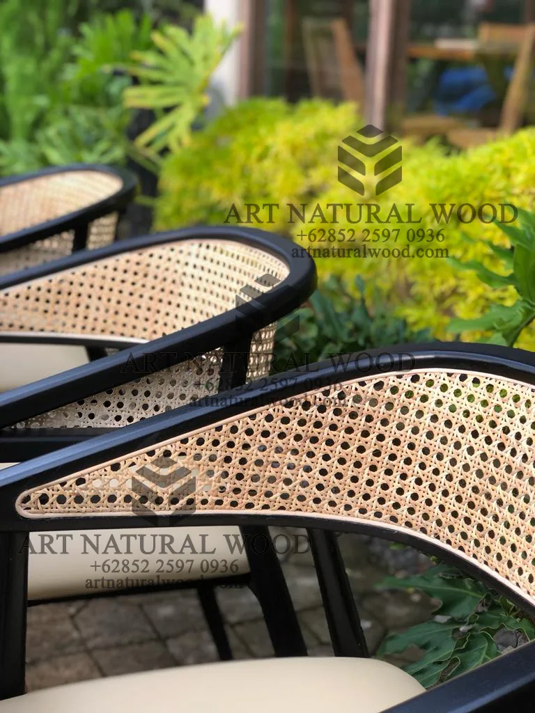 set meja makan minimalis kayu trembesi 8 kursi