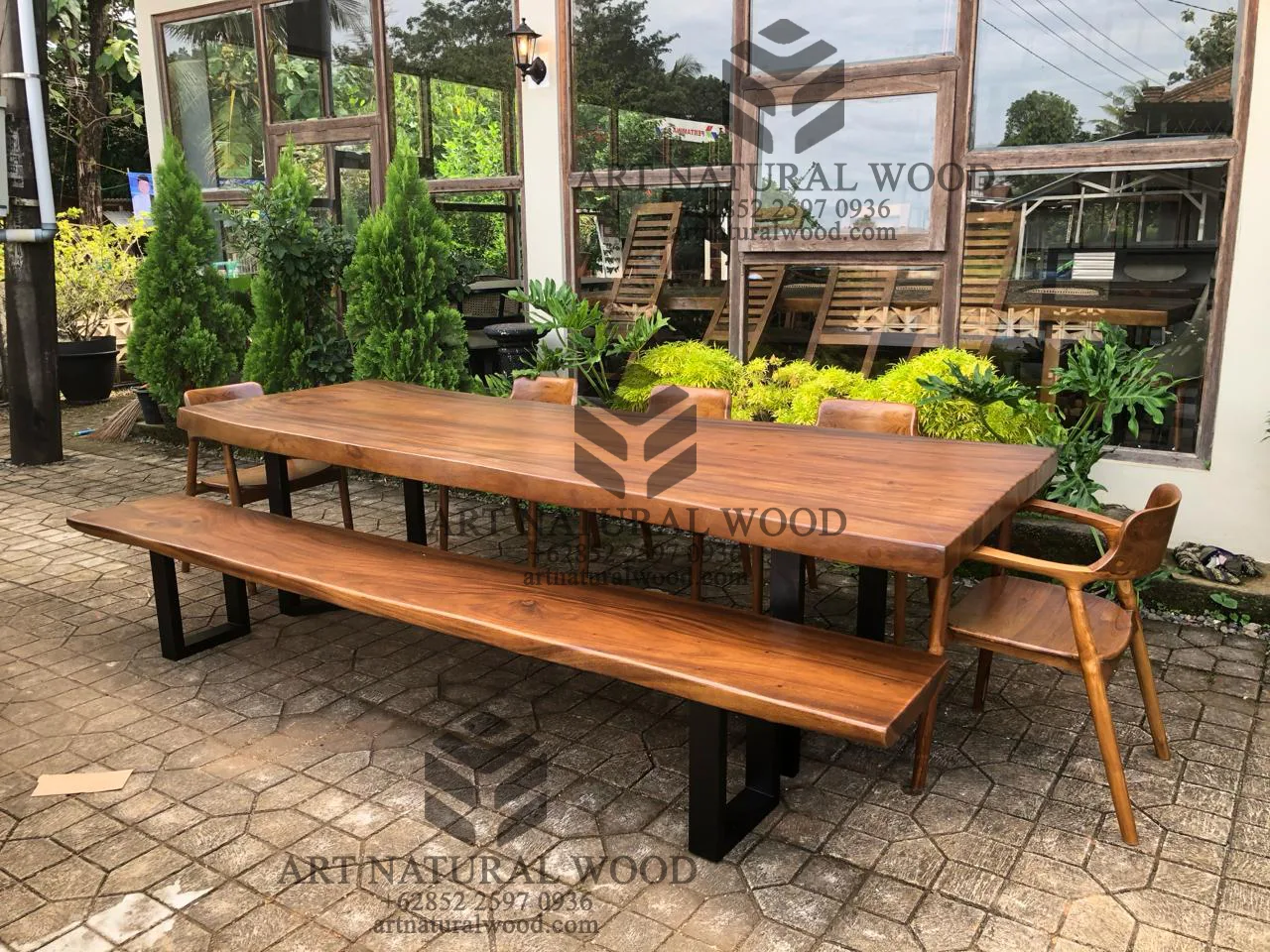 set meja makan kayu trembesi solid 3