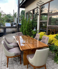 meja makan glossy minimalis kayu jati