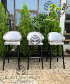 bar stool kontemporer kayu solid