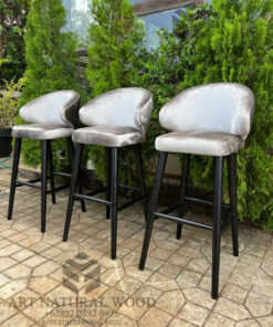 bar stool kontemporer kayu solid