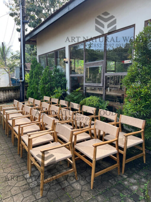 custom kursi makan rotan minimalis modern