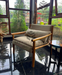 kursi resto dan cafe minimalis modern