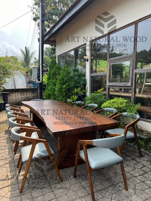 meja makan 10 kursi kayu solid
