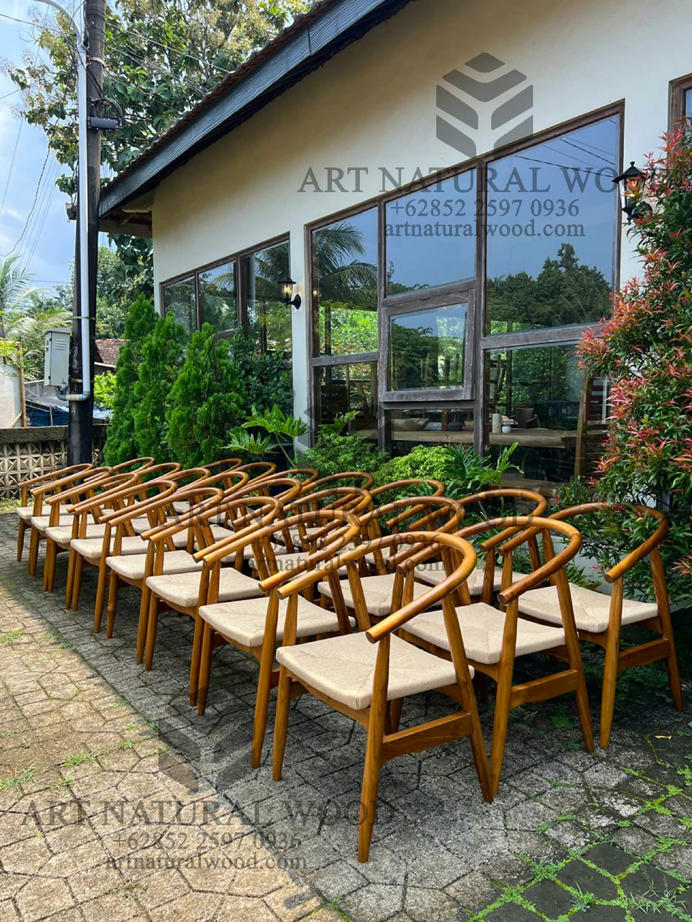 kursi kafe minimalis modern kombinasi rotan