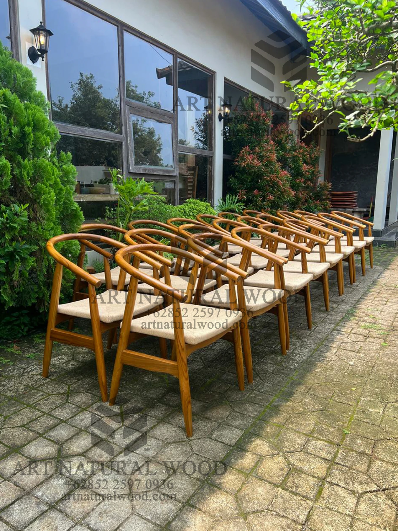 kursi kafe minimalis modern kombinasi rotan