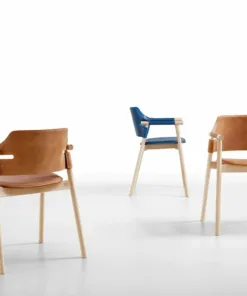 kursi makan kulit desain mid century